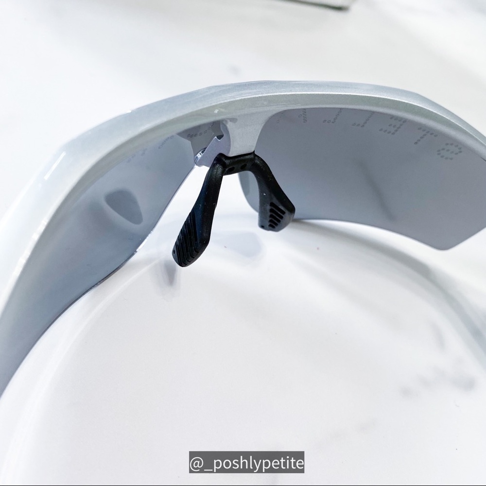 Stella McCartney sports mirror shield  metallic silver sunglasses - Picture 9 of 15